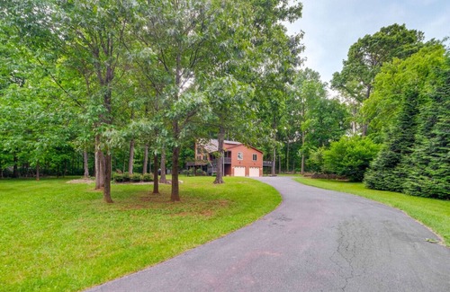 Linden Casa | Jacuzzi Gym Deck + Near VA Wineries