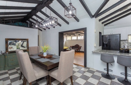 Artesia Casa | Jacuzzi Home - 5 min drive to FLETC!