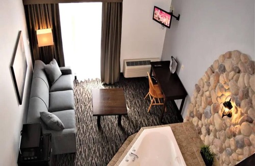 East Kootenay Complejo | Jacuzzi Suite -1 King Bed