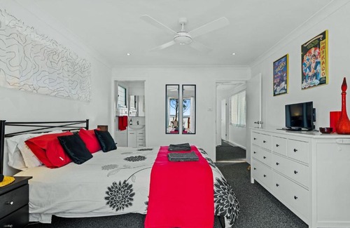 St. Georges Basin Casa | Jado on the Lake- House