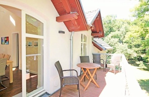 Hohen Niendorf Apartamento | Jagdschloss WE 18: very high-quality and tastefully furnished 4-room apartment