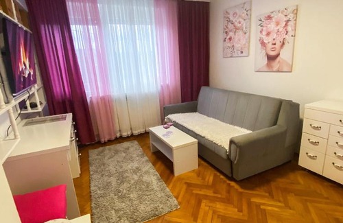 Pale Apartamento | Jahorinska kuca