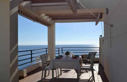 Caleta de Velez Apartamento | JaimeSuite Ático Vistas al mar