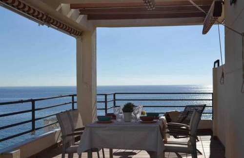 Caleta de Velez Apartamento | JaimeSuite Ático Vistas al mar