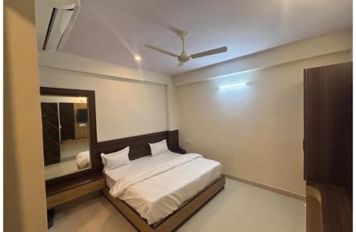 Jaipur Hotel | Jaipur Hotel ALTERA INN Near Bypass Road - Restaurant- Lift & Free Parking Facility - Fully Air Conditioned Rooms - Heart Of Pink City
