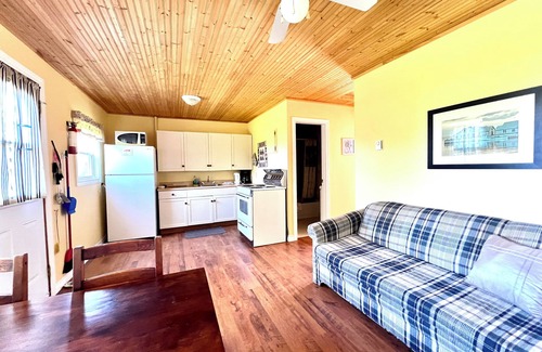 Brackley Beach Cabaña | Jake & Jo's Cottages