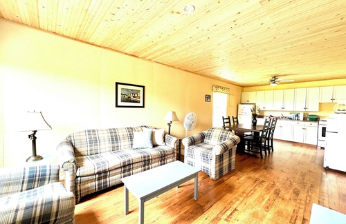 Brackley Beach Cabaña | Jake & Jo's Cottages
