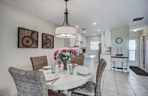 Siesta Key Condominio | Jamaica Royale Townhome #3 - Steps To Pool & Beach