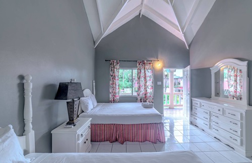 Negril Hotel | Jamaica Tamboo Resort