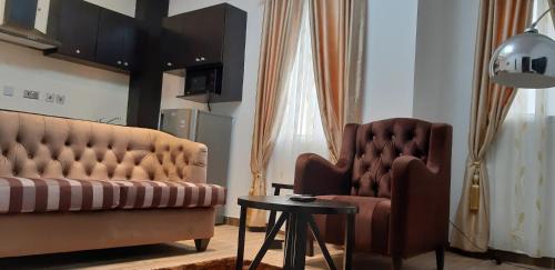 Ofin Hotel | James Court Hotel & Luxury Apartments