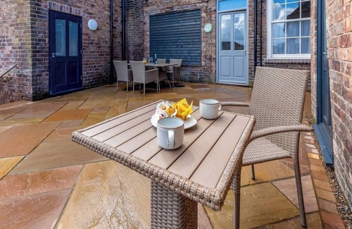 Broseley Apartamento | James' Place a Luxury Apartment in Broseley Shropshire on the High Street
