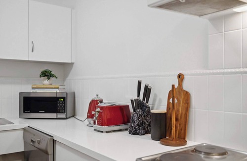 Northbridge Apartamento | James Street Joy - 1BDR 1BTH 1PRK