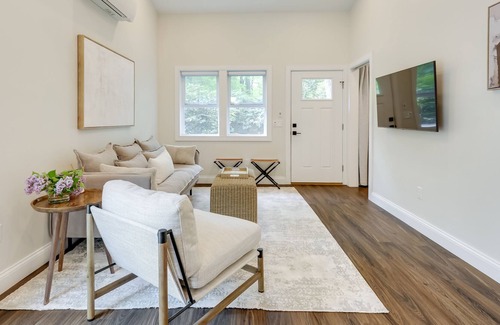 Jamestown Cabaña | Jamestown Cottage Near Newport Historic District!