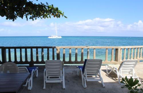 White House Casa | Jamrock Secret Retreat
