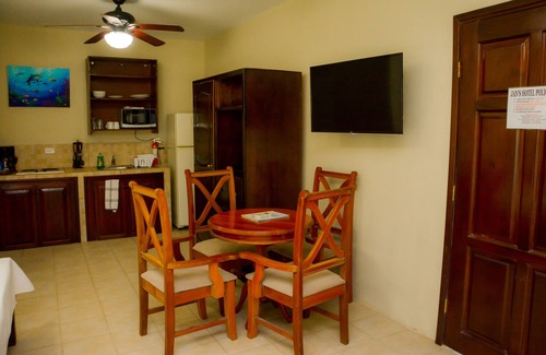 Cayo Corker Hotel | Jan's Hotel