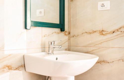 Himare Apartamento | Janakis Garden Livadi Beach