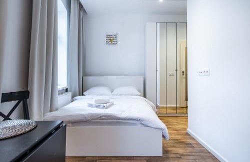 Załeze Apartamento | Janasa Comfort Studio by BookingHost
