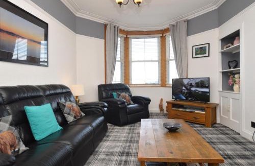 Ardrishaig Casa | Janeville Holiday Apartment