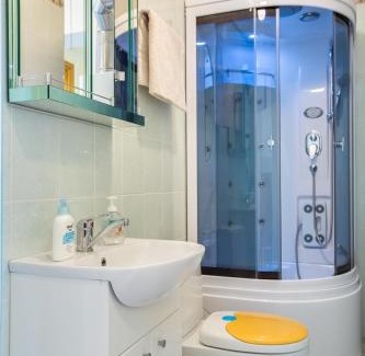 Zemgale Suburb Hotel | Janne Hotel with Self Check-in