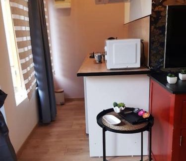 Angouleme Apartamento | Japan House : studio en bois Zen - Wifi - Parking gratuit