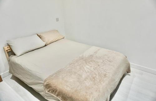 Colchester Casa | Japandi Room