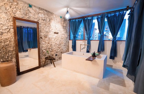 Centro Hotel | Japoneza Retreat Centro - Adults Only
