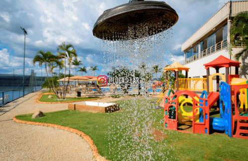 Smin Apartamento | Jardim no concreto Lake side