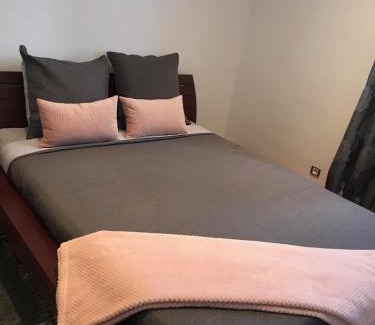 Villeneuve-la-Garenne Apartamento | Jardins de La Noue