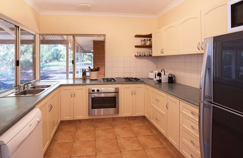 Quindalup Casa | Jarrah Knoll Bungalow