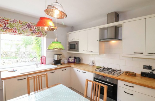 Youlgreave Cabaña | Jasmine Cottage, YOULGREAVE