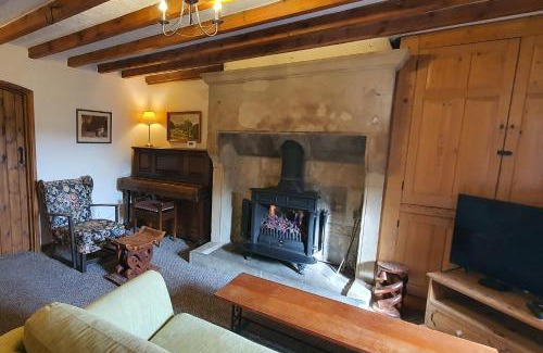 Youlgreave Casa | Jasmine Cottage, Youlgrave Nr Bakewell
