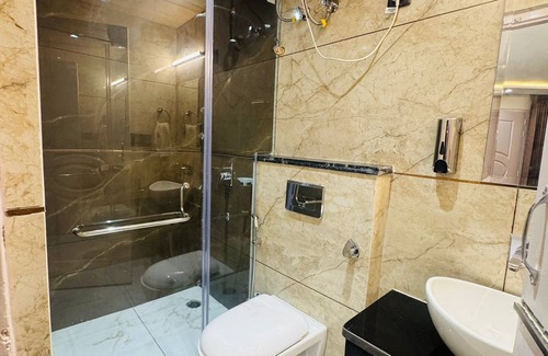 Dalhousie Hotel | Jasmine Hotel Mall Road Dalhousie