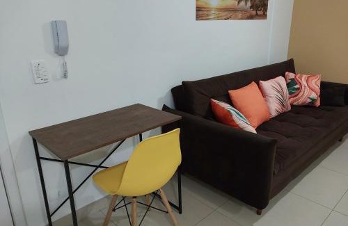 Umuarama Apartamento | Jathy - centro, Varanda Gourmet, ar condicionado, Piscina e Wi-Fi
