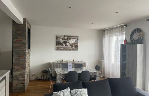 Saint-Marc Apartamento | Jaurès-Pilier rouge/App spacieux/3 chambres/6 pers