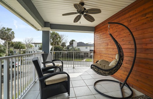 Atlantic Shores Casa | Jax Beach Bungalow+Hot Tub Swim Spa+Beach Access