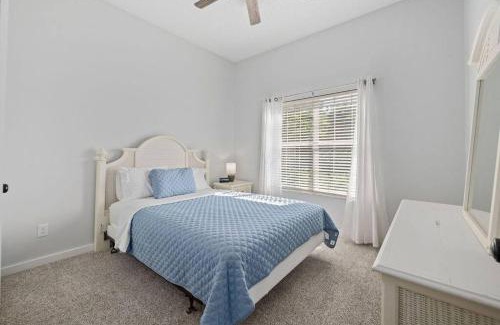 Jacksonville Beach Casa | Jax Beach Getaway 5 Minute Walk to the Waves
