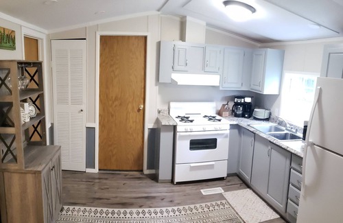 Esko Cabaña | Jay Cooke Cottage: Autumn Colors, pets welcome, large yard & firepit