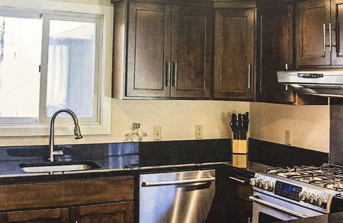 North Troy Casa | Jay Peak 3 Bedroom Trailside Condo directly on the mountain. Walk to water park