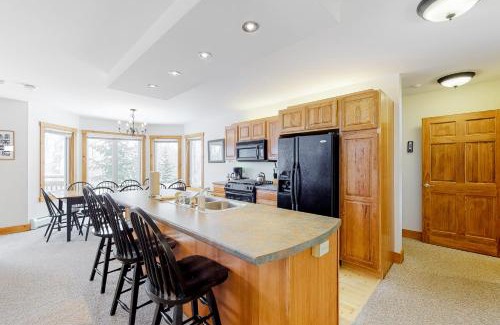 North Troy Apartamento | Jay Peak Village Home 367A