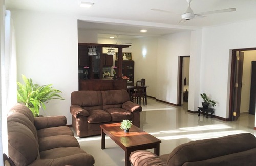 Hikkaduwa Casa | Jaya Villa 4 BR with a private pool