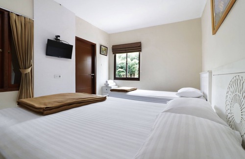Lembang Casa | Jayagiri Guesthouse By Belgareti