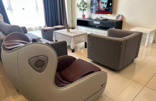 Seri Tanjung Pinang Apartamento | Jazz 2R3B Suite Bathtub # Massage Chair