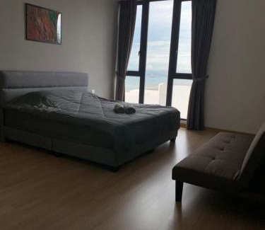 Seri Tanjung Pinang Apartamento | Jazz Service Suites 2 bedroom 35-1 by Yen's Sojourn
