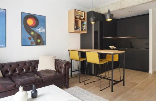 Gros Apartamento | Jazzaldi Suite by FeelFree Rentals