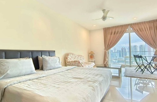 Taman Abad Hotel | JB City Shopping Mall Apartment