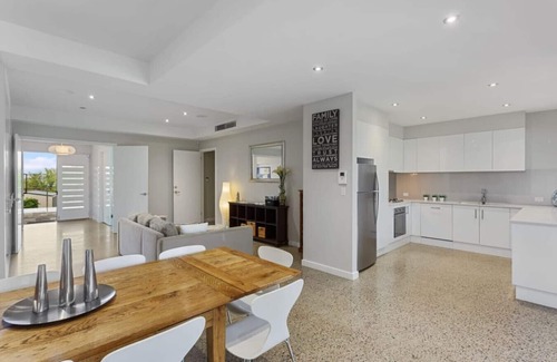 Long Flat Casa | JB'S Retreat - Rate variable *see rates below*