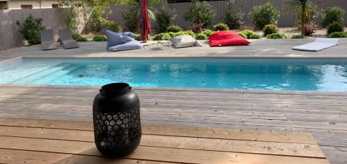 Lege-Cap-Ferret Casa | JC FERRET
