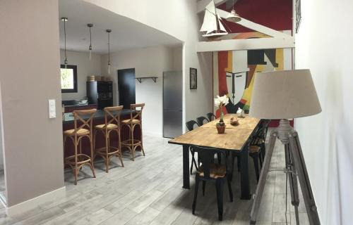 Lege-Cap-Ferret Casa | JC FERRET