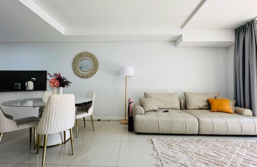 Mascot Apartamento | JC Home in Mascot, parking available