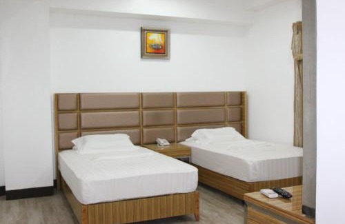 Puerto Princesa City Centre Hotel | Jeamco Royal Hotel-Palawan